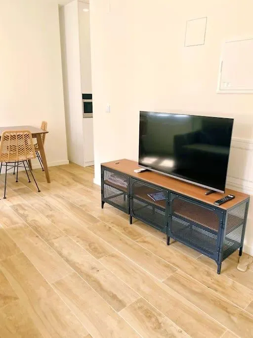 Graceful 1 Bedroom Apartament - G203 Lisbon Portugal
